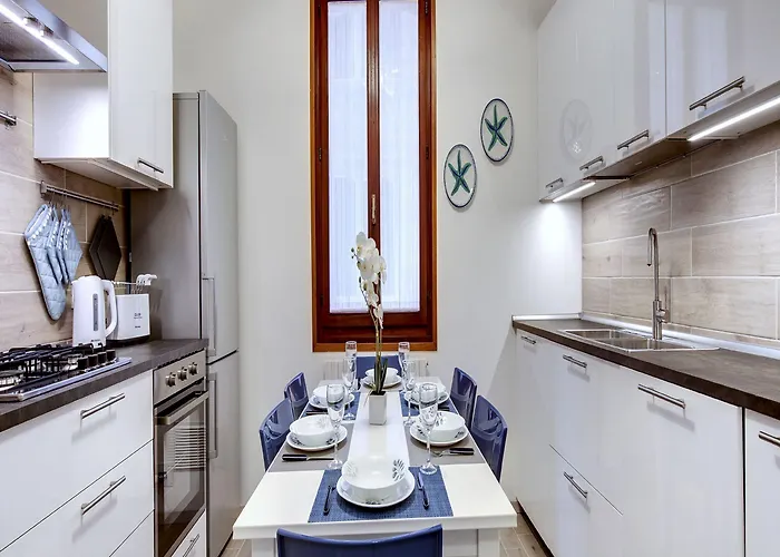 Apartament White Flowers With Canal View By Wonderful Italy *