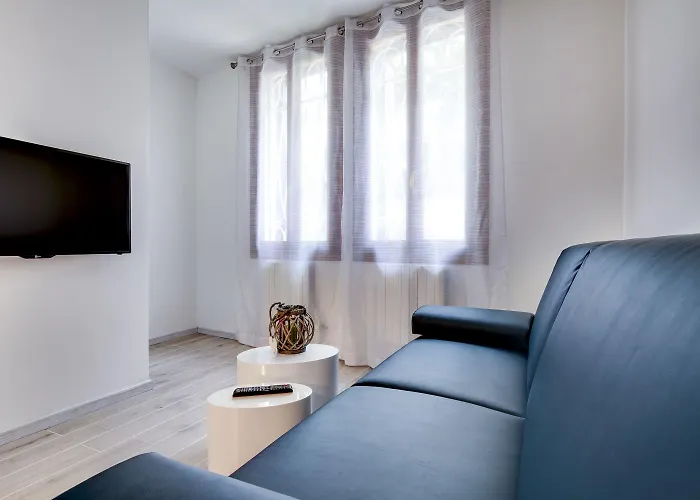 White Flowers With Canal View By Wonderful Italy Wenecja