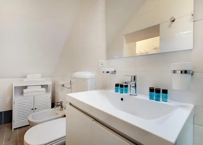 White Flowers With Canal View By Wonderful Italy Wenecja